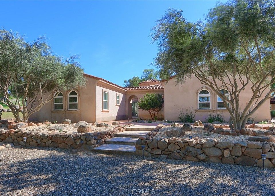 1st image of 3212 Silver Bush Pl