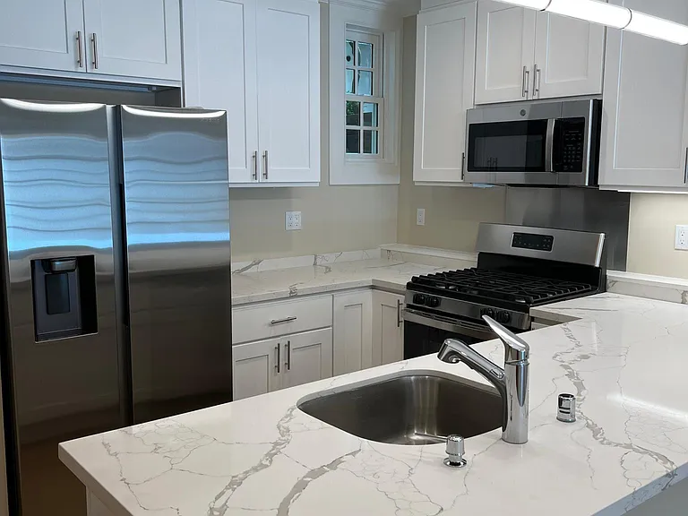 2530 Fillmore St #A — Photo 1