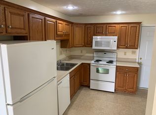 642 McClung Ave APT A, Barboursville, WV 25504