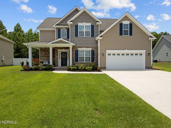 411 Palisades Way