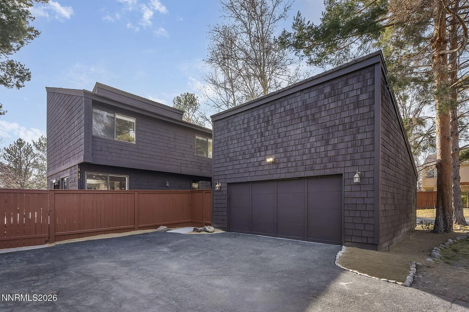 6429 Meadow Valley Ln photo 1