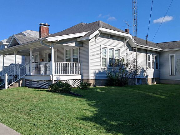 3rd image of 303 W Main St