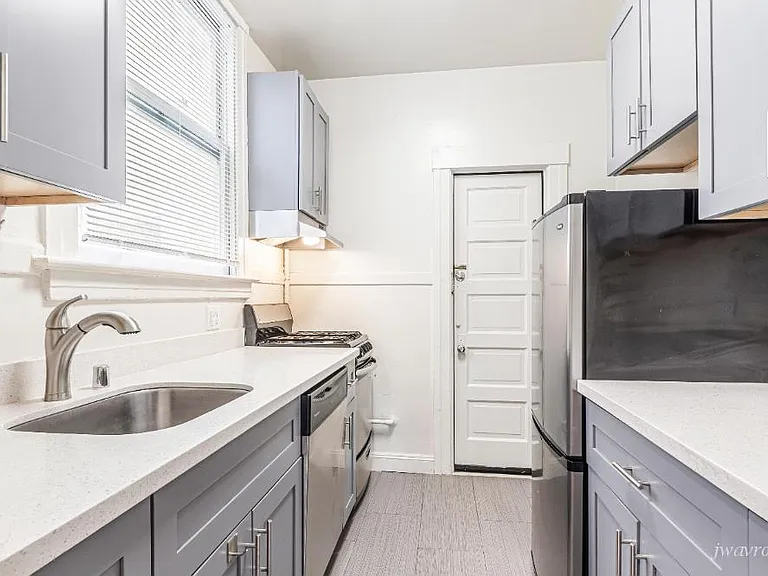 1250 Taylor St #7J — Photo 1