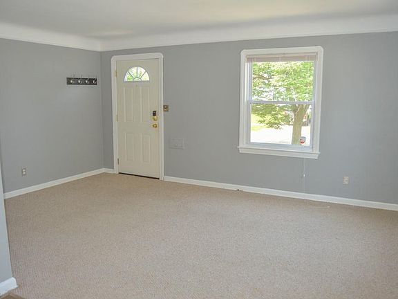 5th image of 4303 W 137th St