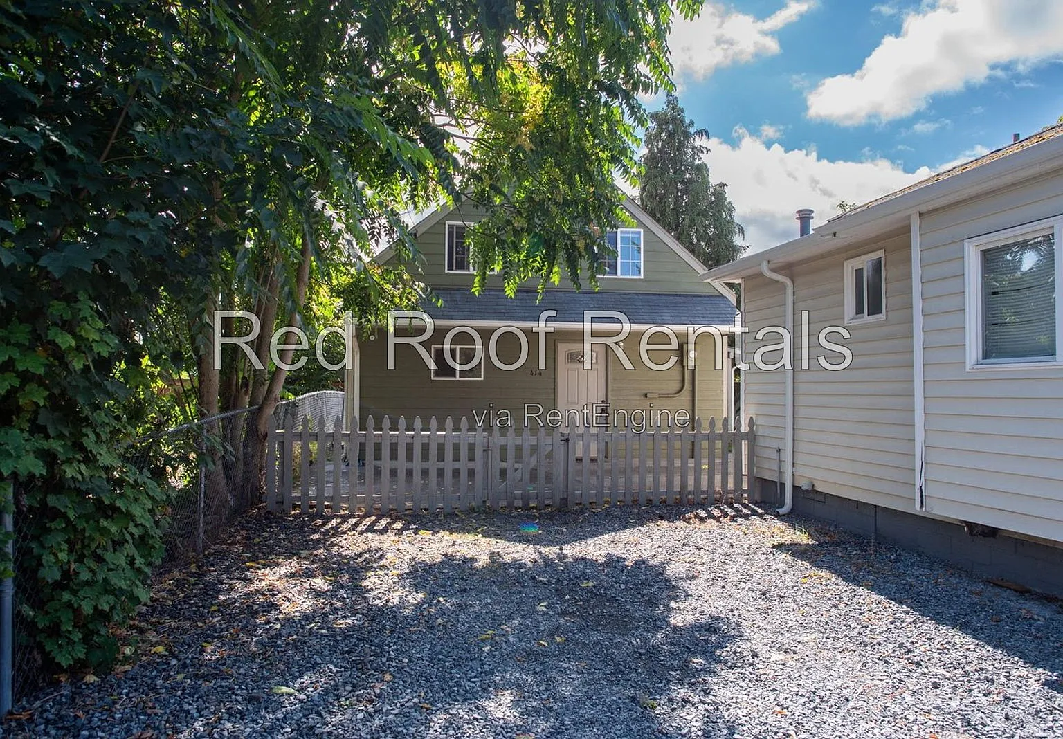2 bed, 2.0 bath, 952 sqft, $1,850 — Photo 2