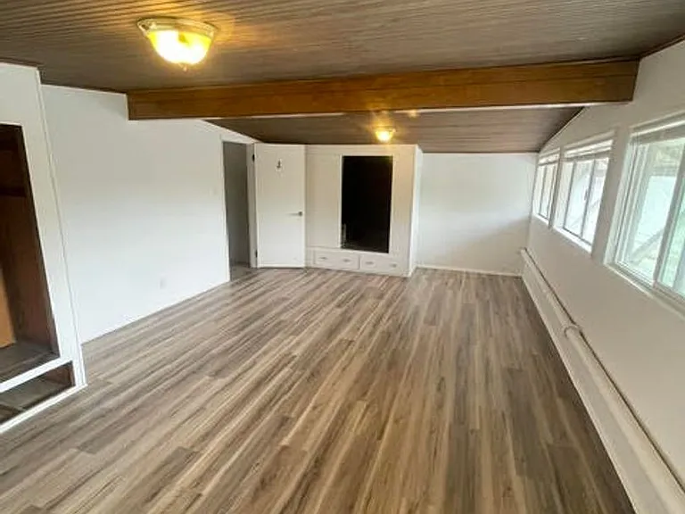 435 -Keystone Apartments — Photo 40