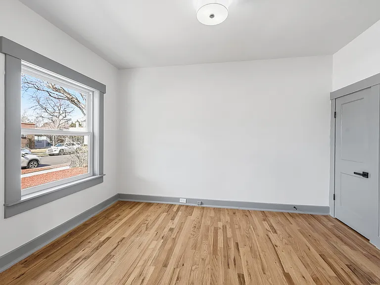 296 S Lafayette St — Photo 18