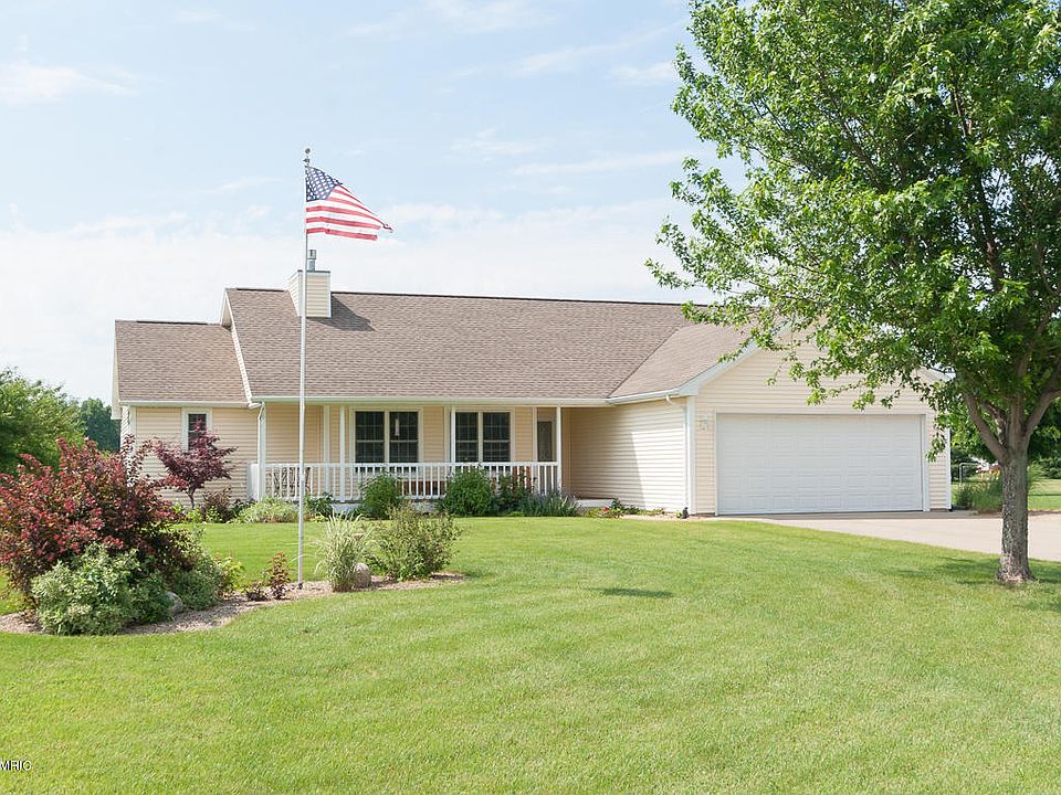 1st image of 49100 Meadow Oak Trl