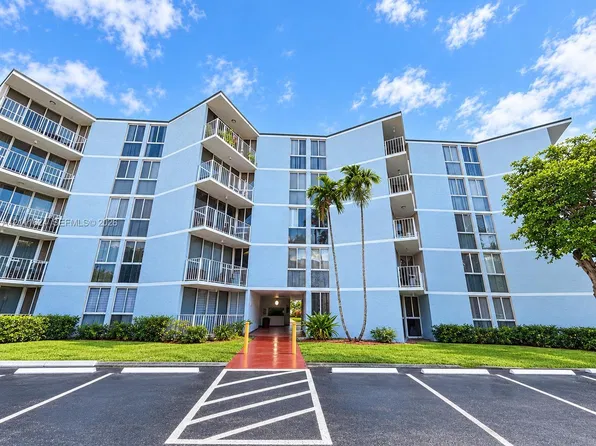 7165 NW 186th St, Hialeah, FL