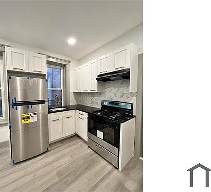 83 Bostwick Ave #2R