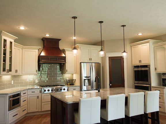 3rd image of 2644 Oldrew Cir