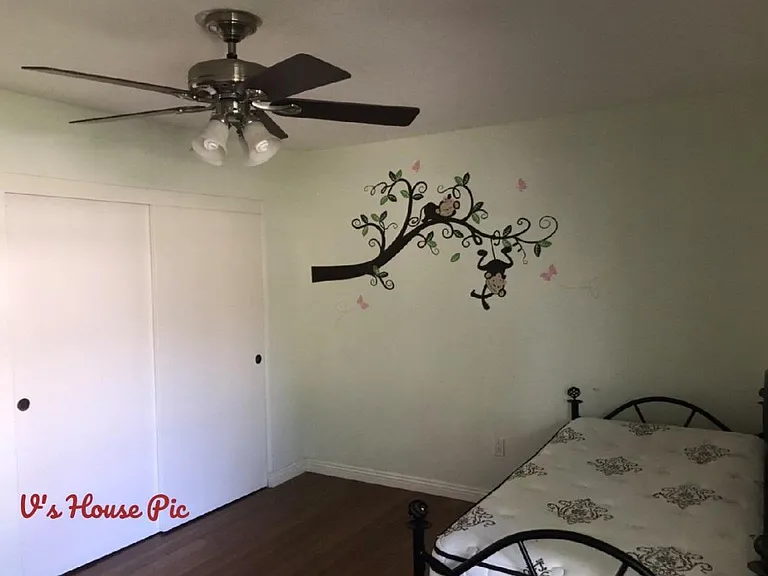 928 Jefferson St — Photo 5