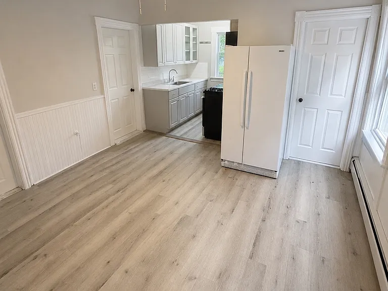 301 Lowden St #1 — Photo 2