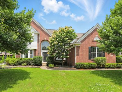 9318 Windrift Way, Zionsville, IN, 46077