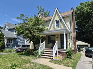 1565 Wood Rd, Cleveland Heights, OH 44121