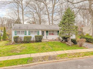 23 Oakland Rd, Jamesburg, NJ 08831