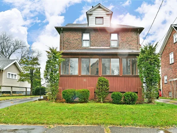 357 Penhale Ave, Campbell, OH 44405