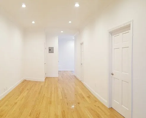 Rented by Keller Williams NYC | media 24