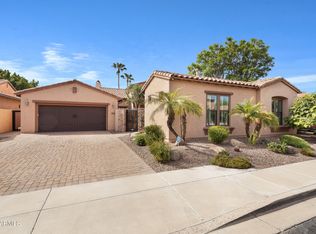 5621 E Grovers Ave, Scottsdale, AZ 85254