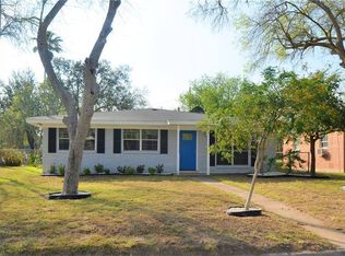 858 S Iowa Ave, Weslaco, TX 78596