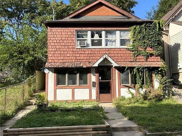 456 Jackson St W, Hamilton, ON L8P 1N4