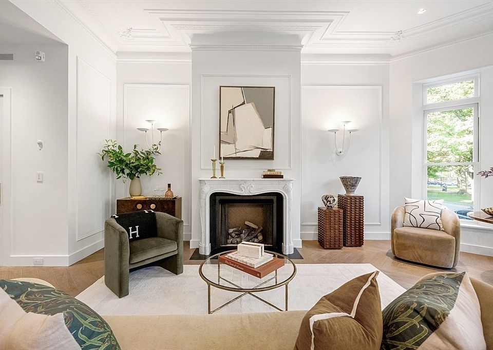 1st image of 260-262 Commonwealth Ave #1A