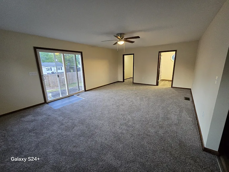 220 Lewis Rd — Photo 6