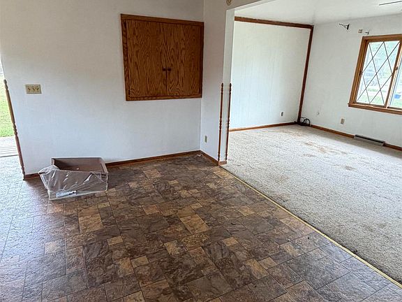 3rd image of 2009 Ridgeway Dr