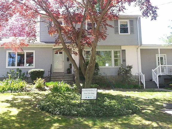 3rd image of 29 Williamsburg Close