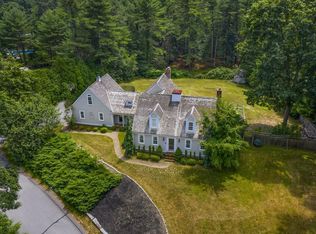 4 Simmons Dr, Duxbury, MA 02332