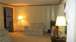 4th image of 824 Martin Dr