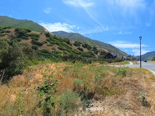 3755 S Mapleton Estates Dr E, Mapleton, UT 84664