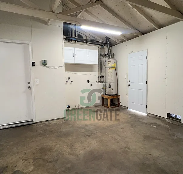 2305 Rose Ave — Photo 32