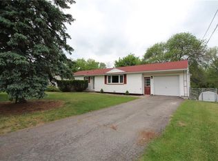 7436 W Ridge Rd, Brockport, NY 14420