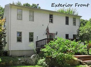 181 W Shore Dr, Exeter, RI 02822