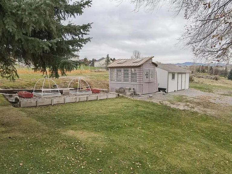 6187 S 45 E — Photo 27
