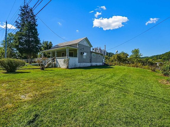 2nd image of 146 Harper Ln