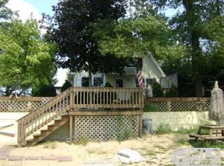 2932 Birch Isle Rd, Farwell, MI 48622