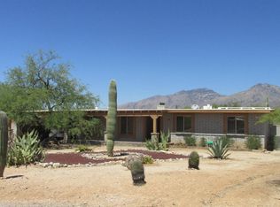9411 E Bidahochi Dr, Tucson, AZ 85749