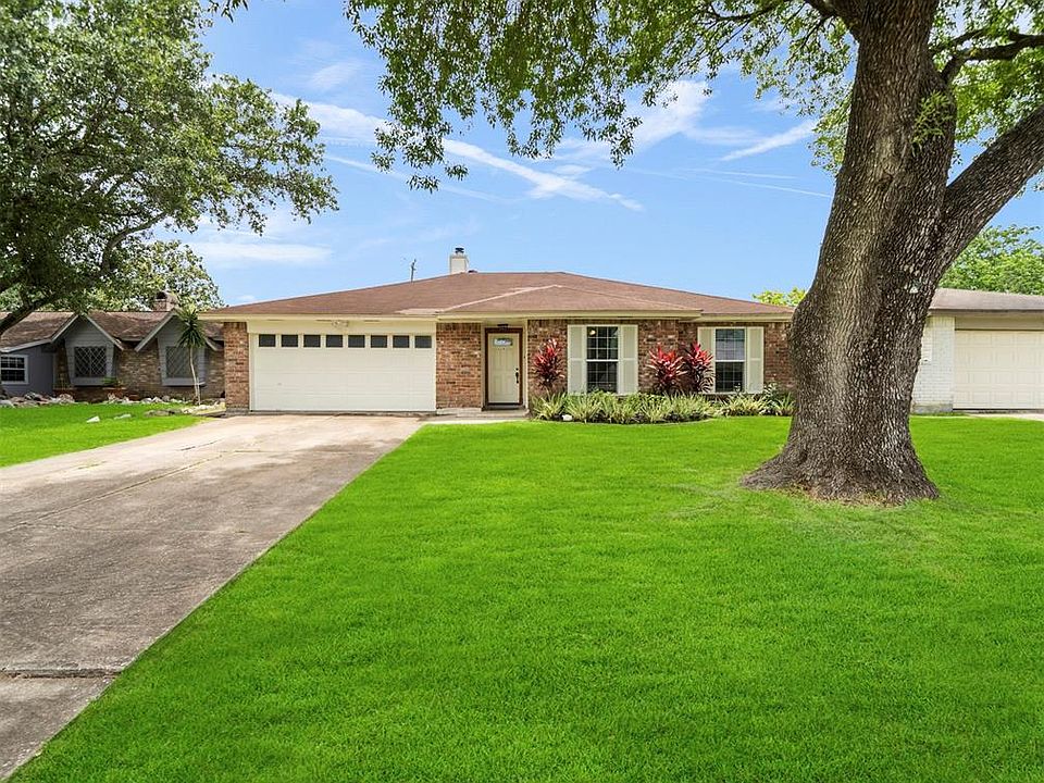 1st image of 16903 Bougainvilla Ln