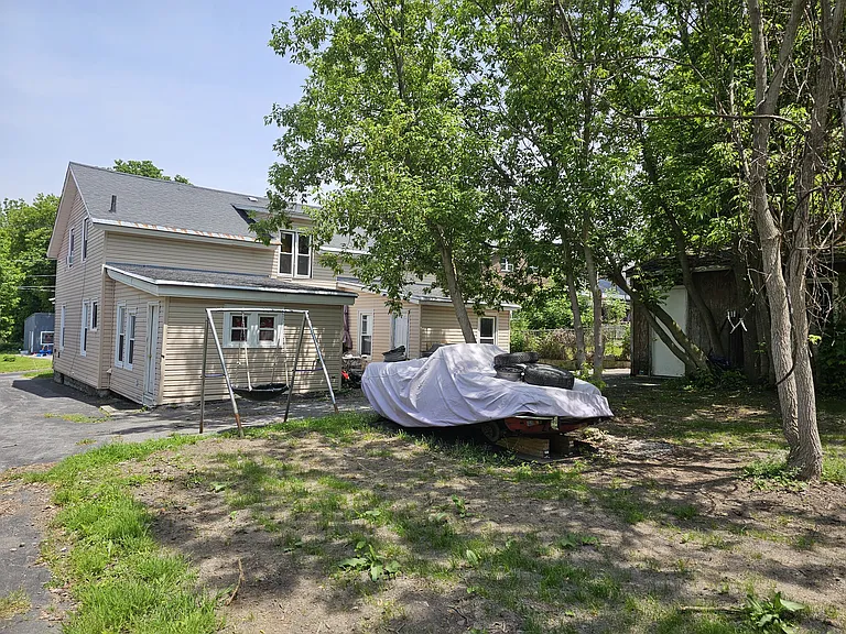 537 Stone St #537 — Photo 4