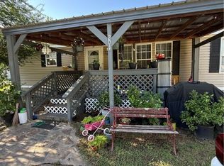 201 Mills Ave, Poteau, OK 74953