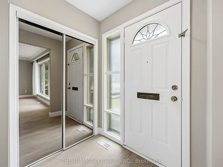 21 Jardine Pl — Photo 4