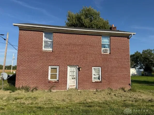 8972 Number 9 Rd, Brookville, OH 45309