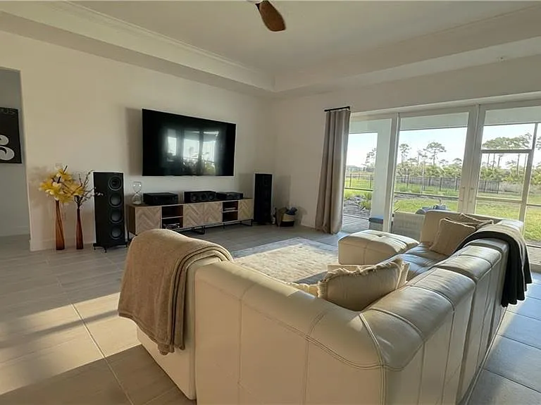 15522 Olympic Ct — Photo 16