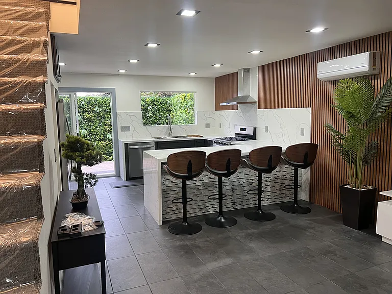 3000 Nicol Ave #A — Photo 1