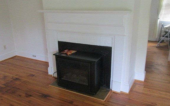 3rd image of 1110 Watkins Ave