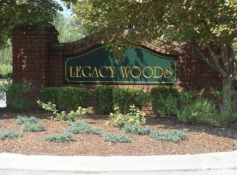 1st image of 165 Legacy Woods Dr
