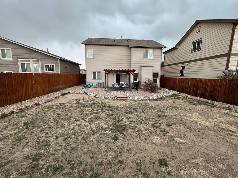 2063 Velliquette Ln — Photo 12
