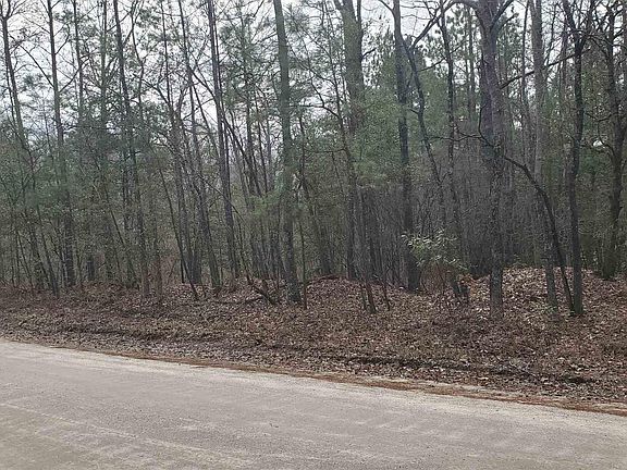 5th image of 1051 Lake Dogwood Cir